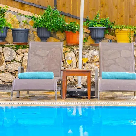 Villa Sahin -1-3 Bedroom-sleep 6 People- Sahin 2-1 Bedroom Sleep 2 People