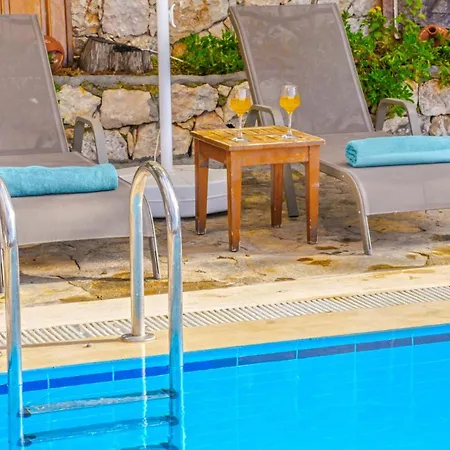 Villa Sahin -1-3 Bedroom-sleep 6 People- Sahin 2-1 Bedroom Sleep 2 People Kas