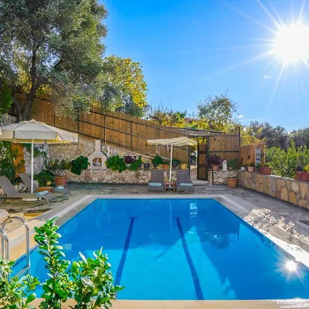 Villa Sahin -1-3 Bedroom-sleep 6 People- Sahin 2-1 Bedroom Sleep 2 People