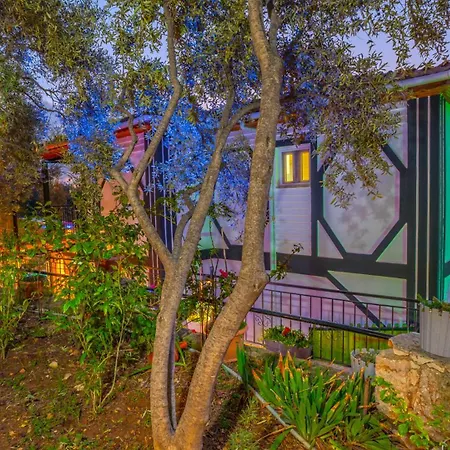 Sahin -1-3 Bedroom-sleep 6 People- Sahin 2-1 Bedroom Sleep 2 People Kas