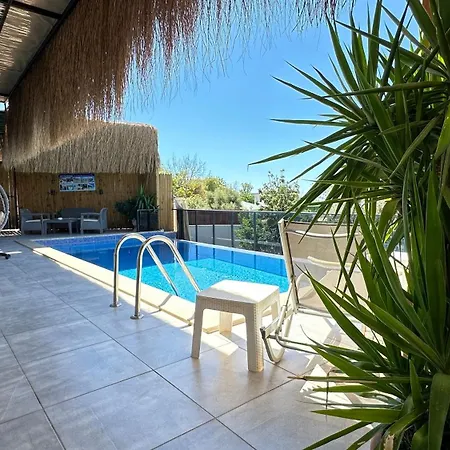 Sahin -1-3 Bedroom-sleep 6 People- Sahin 2-1 Bedroom Sleep 2 People Villa