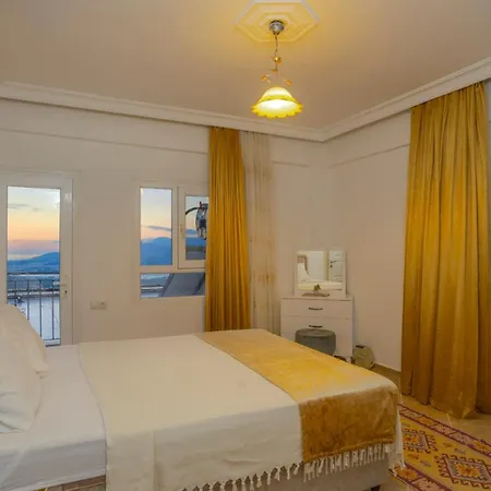 Sahin -1-3 Bedroom-sleep 6 People- Sahin 2-1 Bedroom Sleep 2 People Vilă Kaș